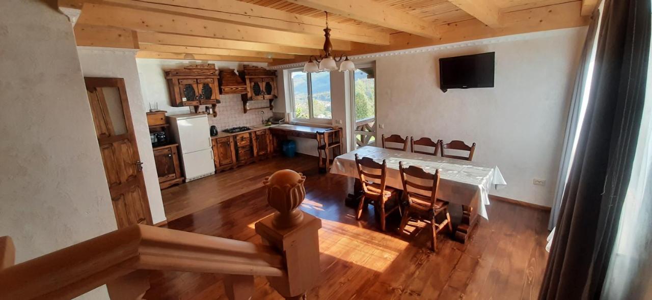 Perfect Villa Yaremche Luaran gambar