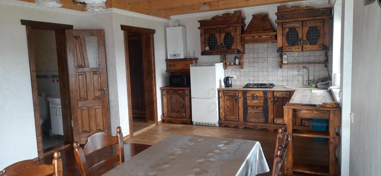 Perfect Villa Yaremche Luaran gambar
